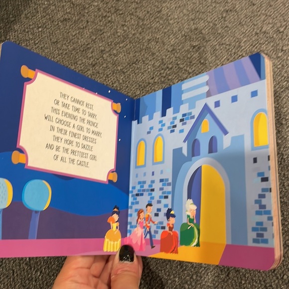 NEW Sassi - Princess Ball Book and Giant Puzzle Set, 30 pcs for 3+ - Picture 9 of 10